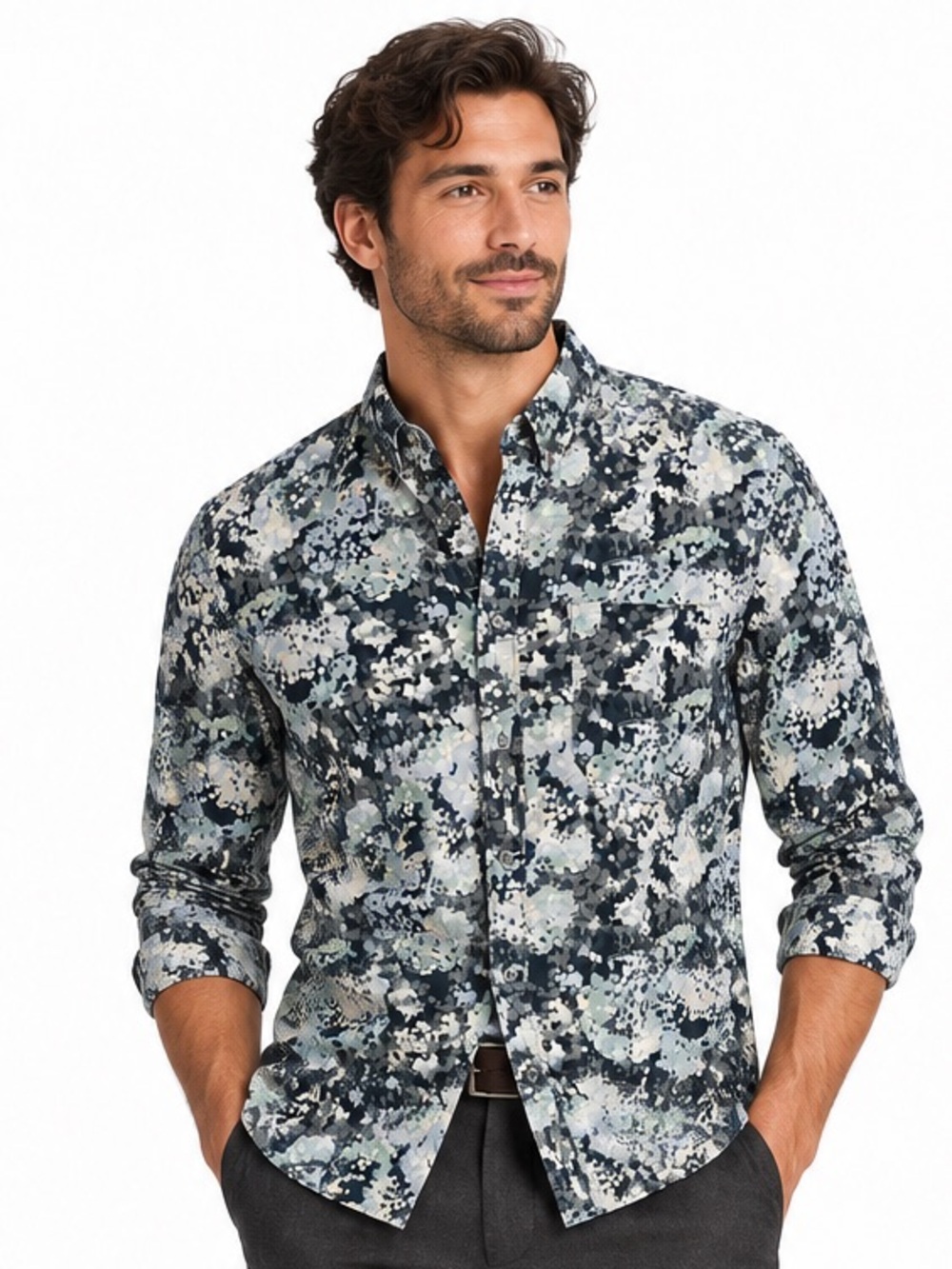 Club Monaco SZ L Green/white abstract Camouflage Button-Down Shirt/Chest 45”